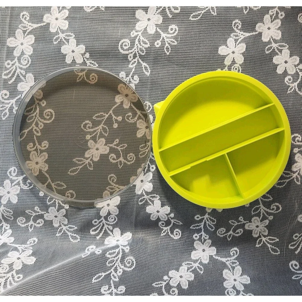 Pampered Chef Salad Cutting Bowl Set with Packaged utensils